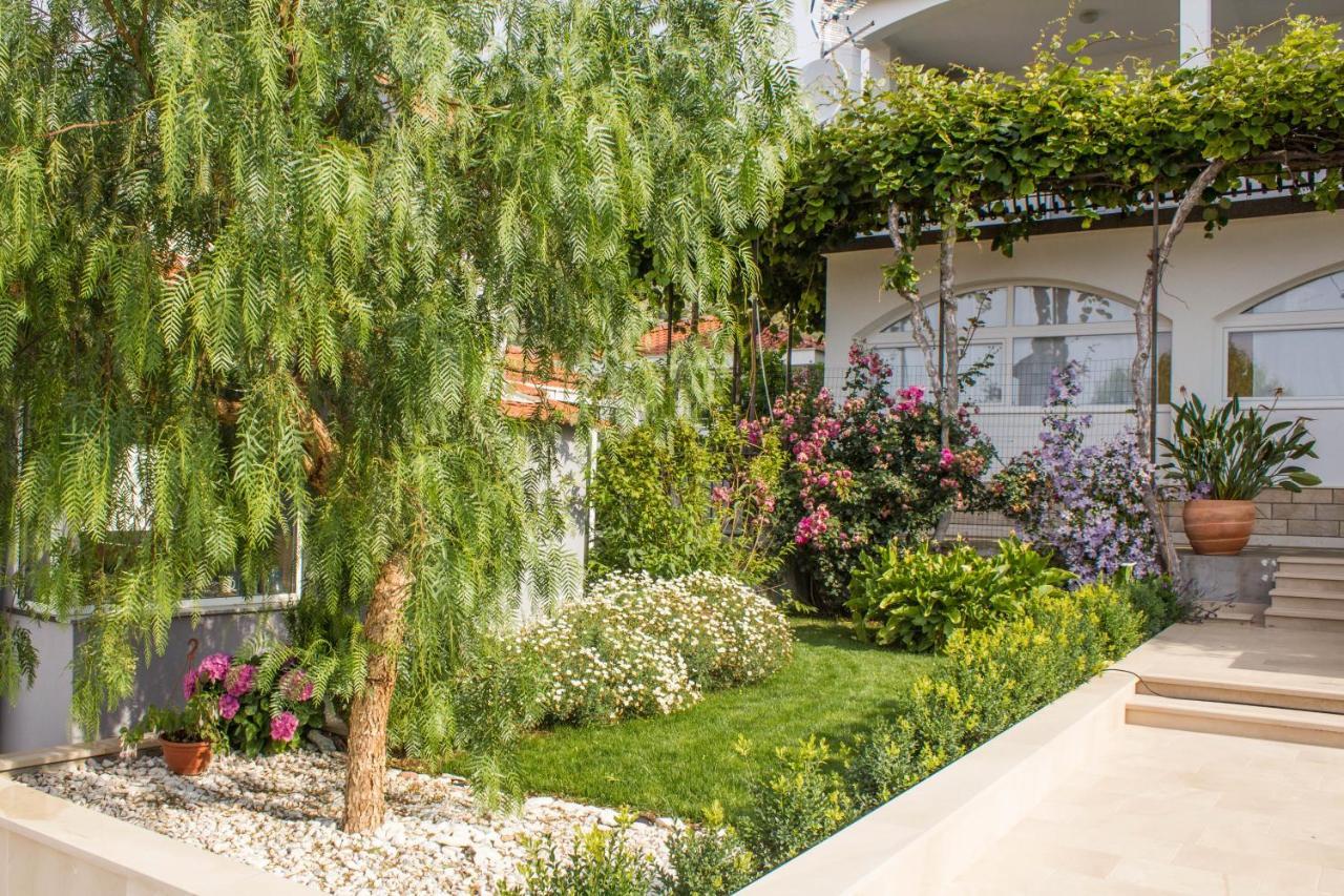 Apartment Soric Trogir Exterior photo