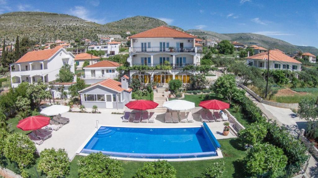 Apartment Soric Trogir Exterior photo